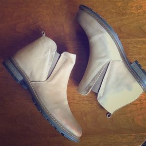 Chelsea Boot